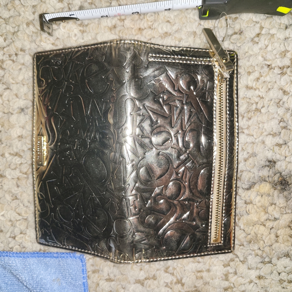 My wallet - Picture 3 of 4